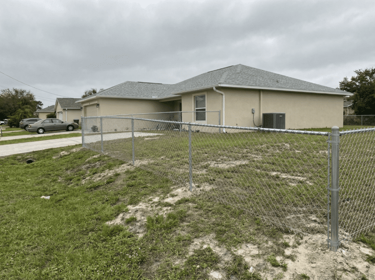 Chain link fence installed at residential home